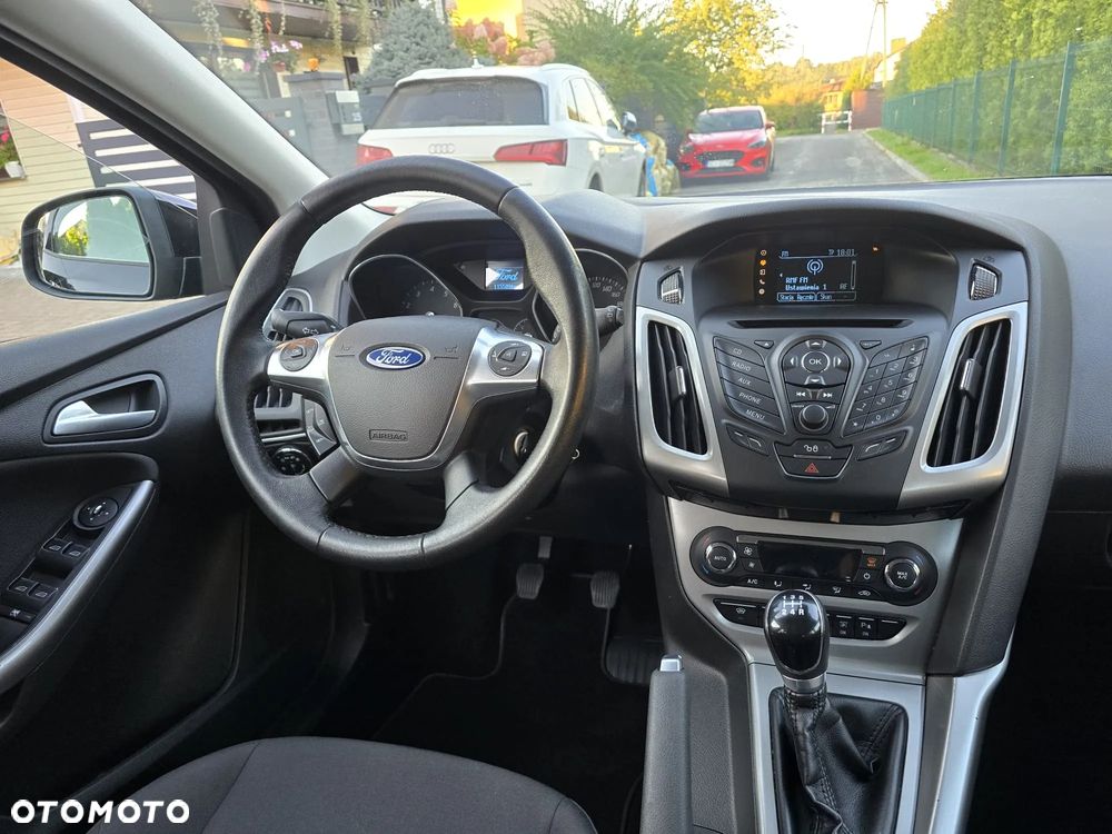 Ford Focus 1.0 EcoBoost Gold X (Edition Start) - 25