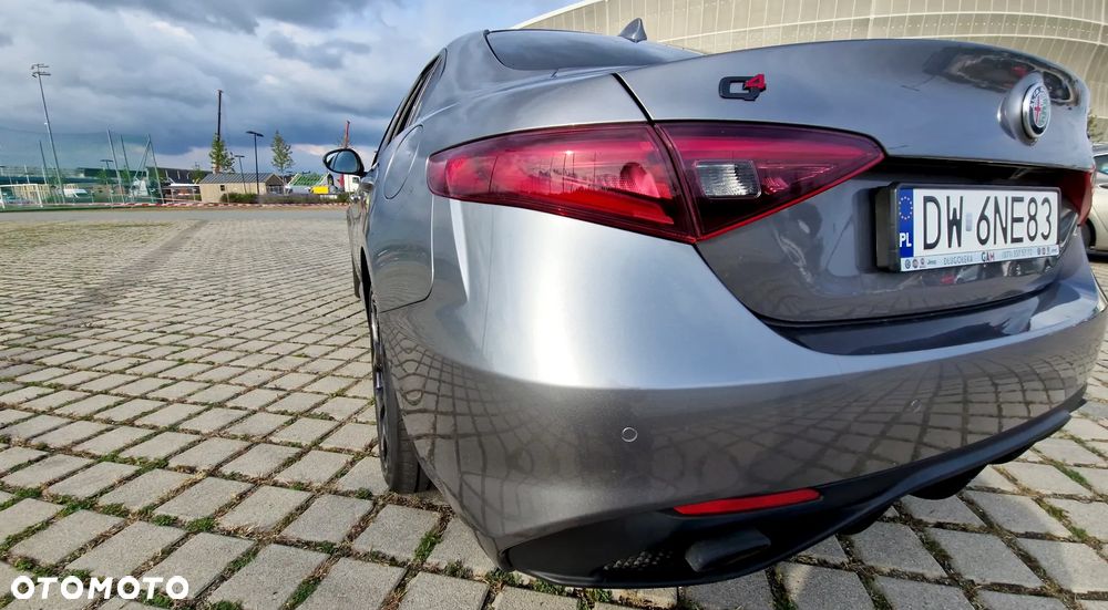 Alfa Romeo Giulia 2.0 Turbo Veloce Q4 - 3