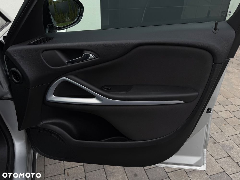 Opel Zafira Tourer 2.0 CDTI Sport - 31
