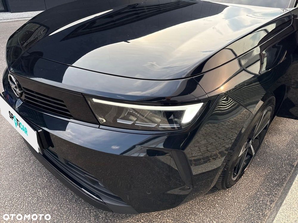 Opel Astra 1.2 T Elegance S&S - 13