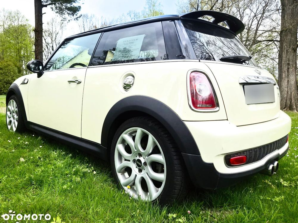 MINI Cooper S 50 Mayfair - 18