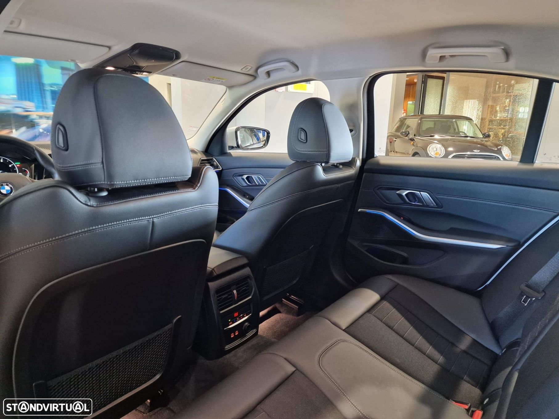 BMW 318 d Line Sport Auto - 26