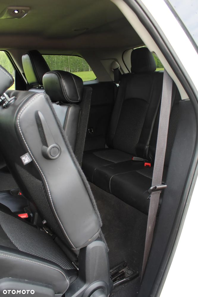 Dodge Journey - 14