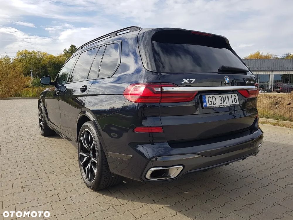 BMW X7 - 10