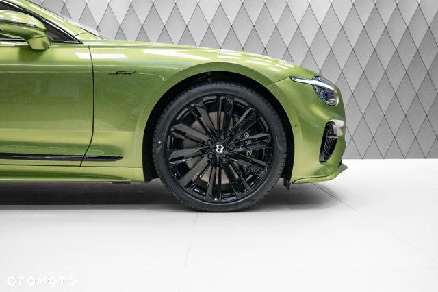 Bentley Continental GT - 7