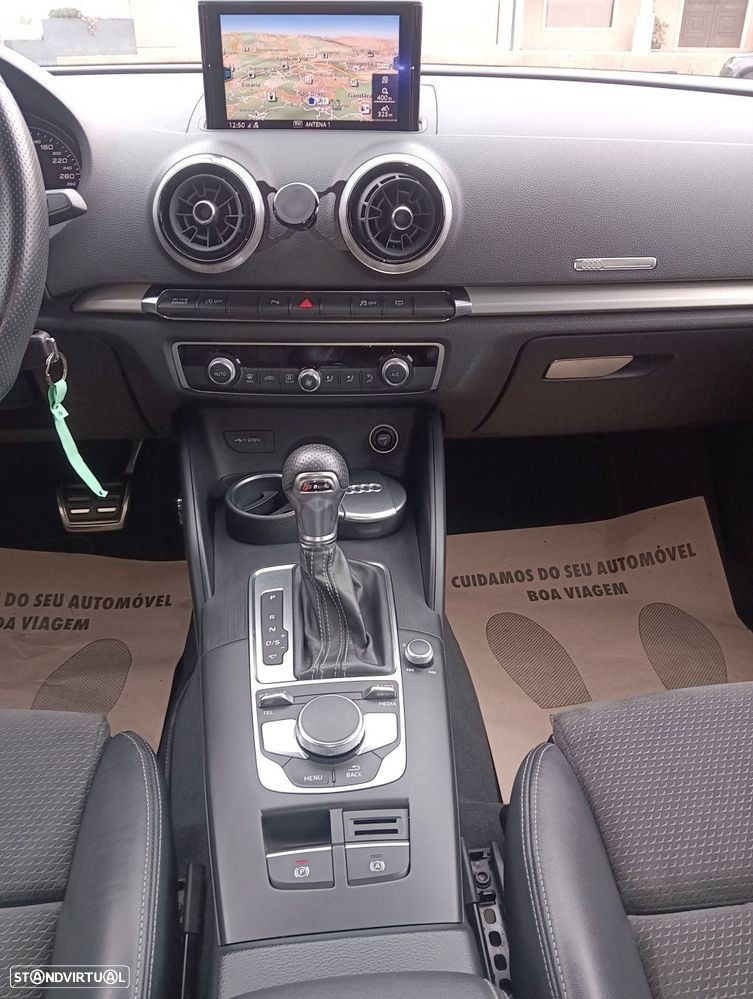 Audi A3 Sportback 35 TFSI S line S tronic - 24