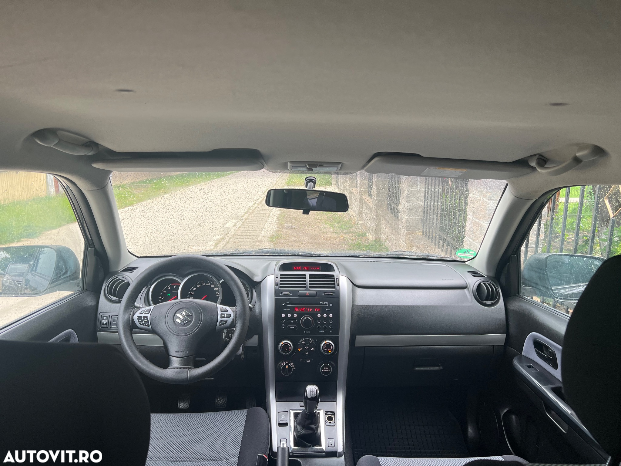 Suzuki Grand Vitara 1.9 DDIS JX - 6