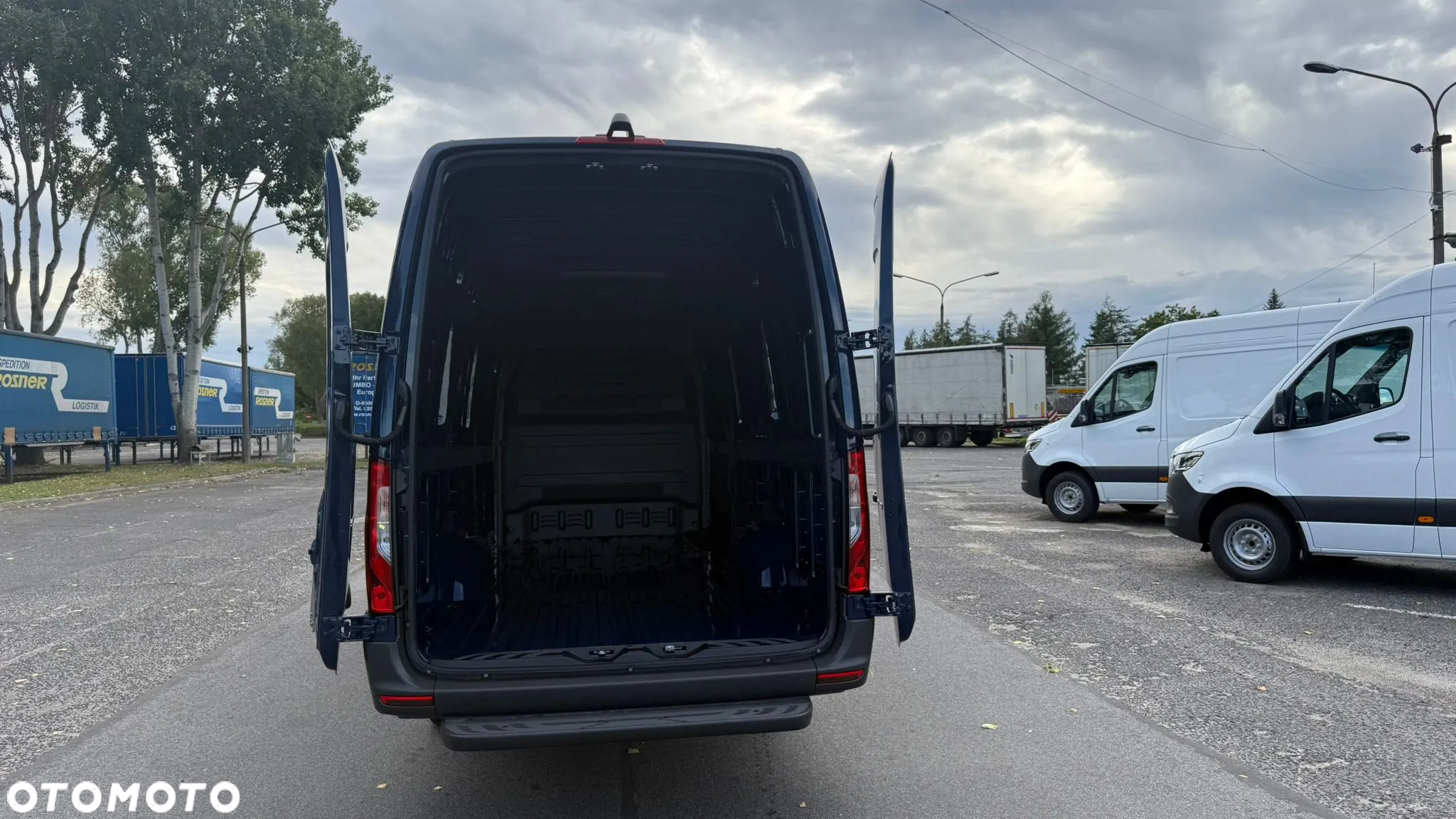 Mercedes-Benz SPRINTER FURGON 317 CDI EKSTRA DŁUGI - 11