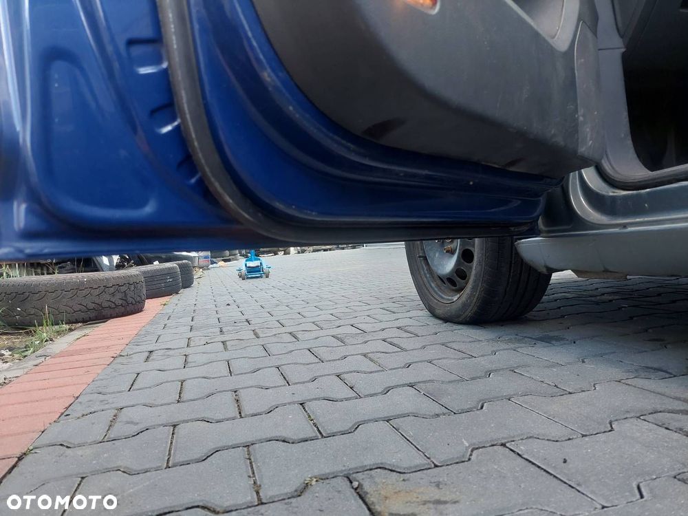 DRZWI KOMPLETNE LEWY PRZÓD VOLKSWAGEN TOURAN I - 5