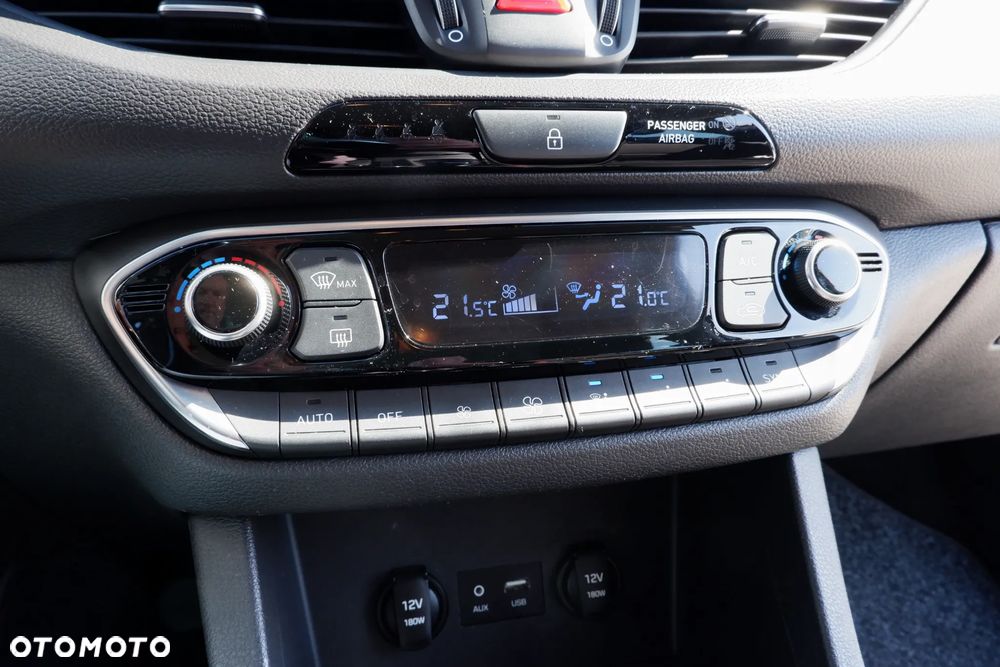 Hyundai i30 1.6 CRDI DCT Trend - 21