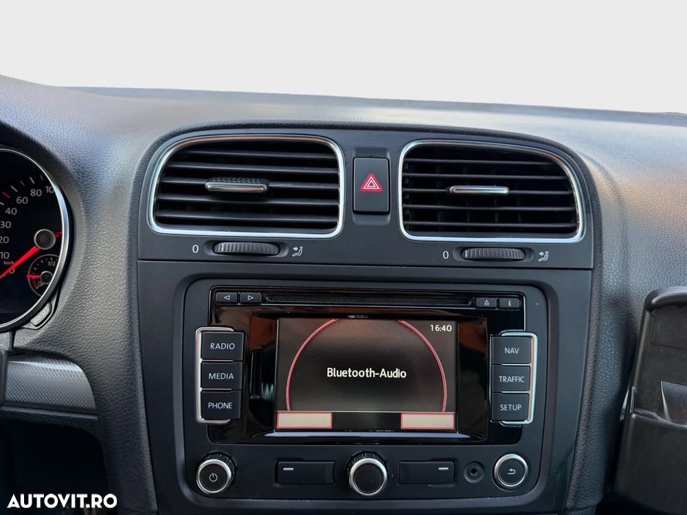 Volkswagen Golf 1.6 TDI DPF BlueMotion Technology MATCH - 14