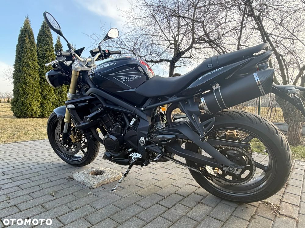Triumph Street Triple - 3