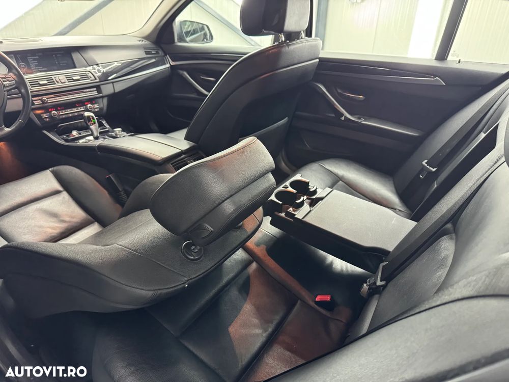 BMW Seria 5 520d Aut. - 7