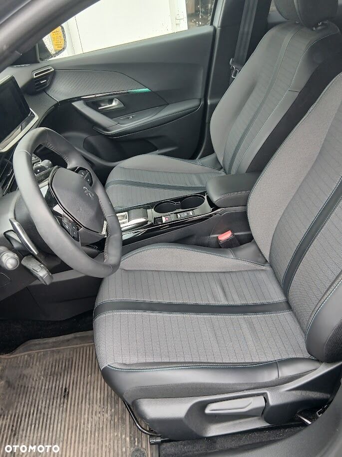 Peugeot 2008 - 22