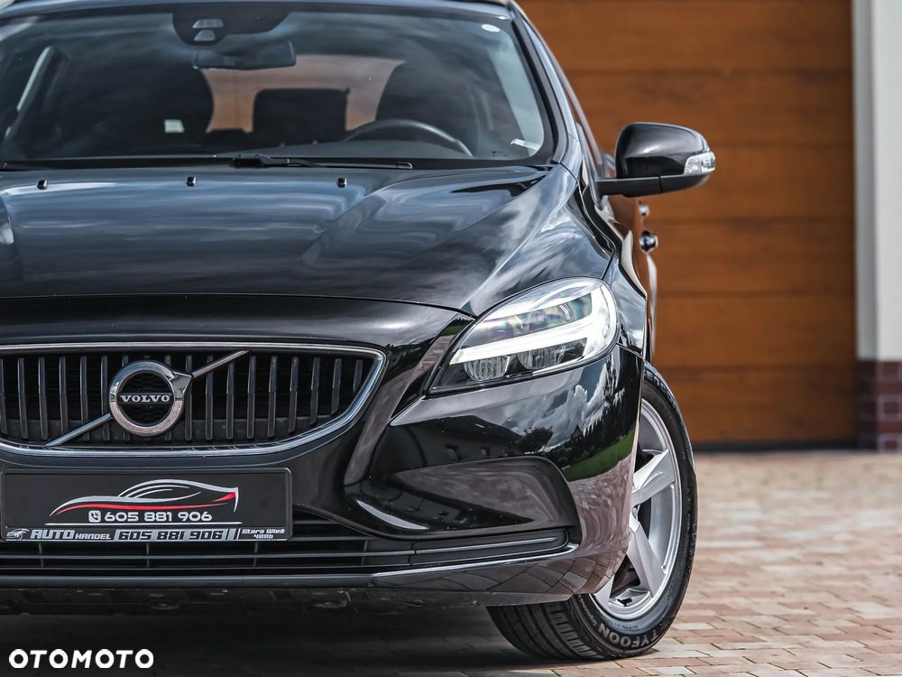 Volvo V40 D2 Momentum - 7