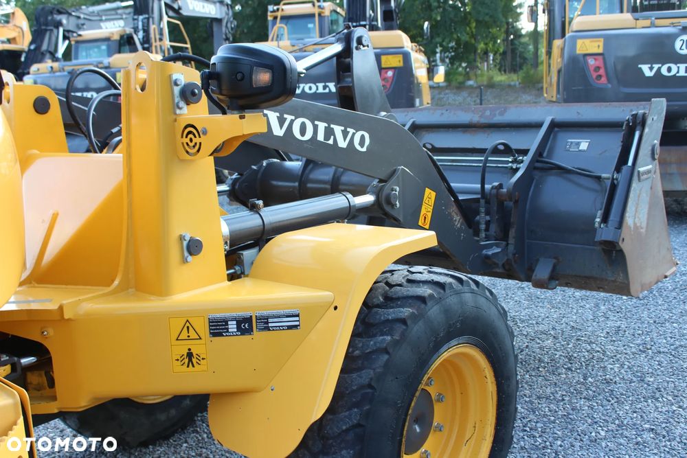 Volvo L30G Łyżka Widły Gwarancja Kamera - 15
