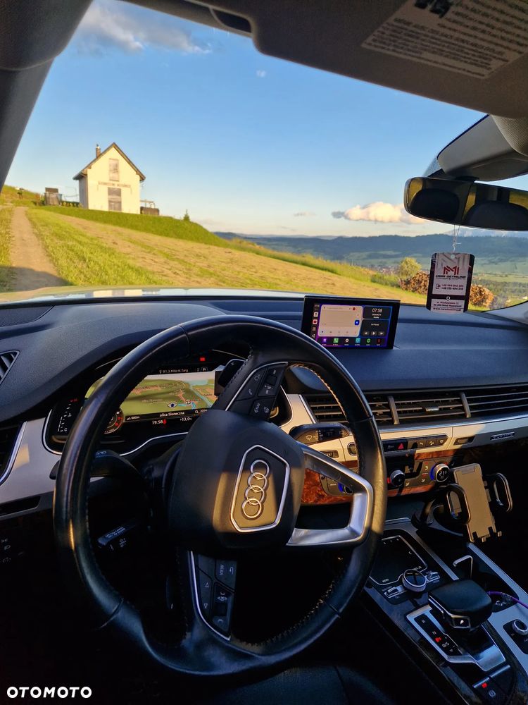 Audi Q7 - 18