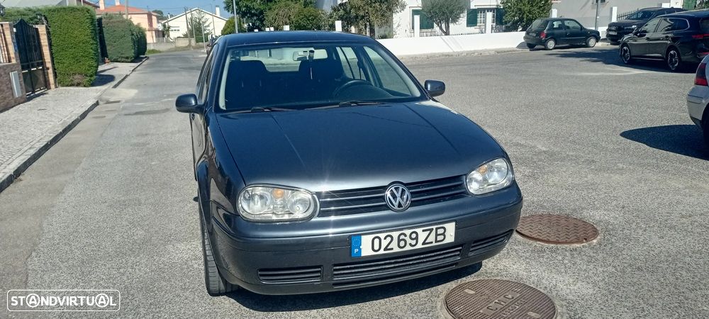 VW Golf 1.9 TDi Highline - 1