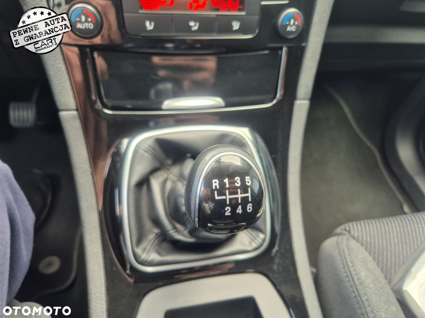 Ford S-Max - 35