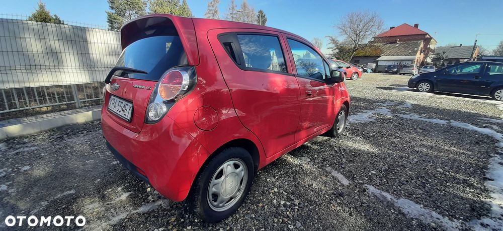Chevrolet Spark - 38