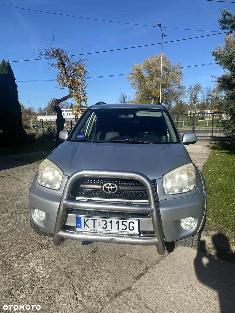 Toyota RAV4 - 4