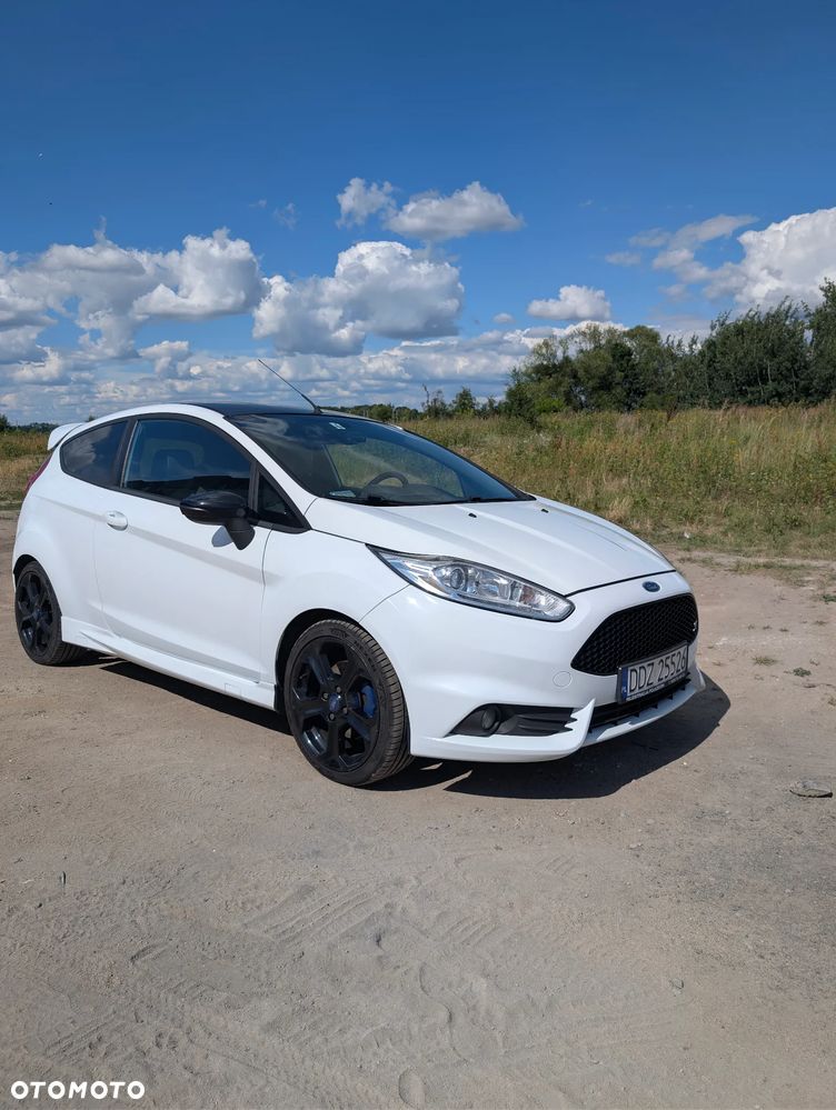 Ford Fiesta ST - 8