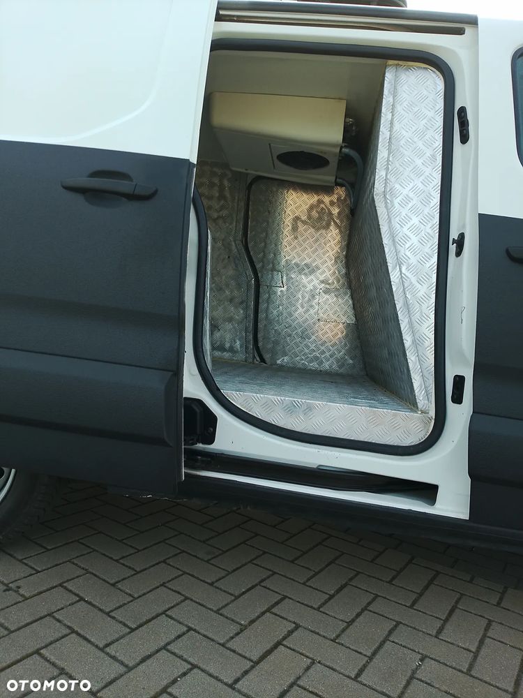 Peugeot Partner Berlingo Combo Doblo L2 Izoterma Chłodnia Mroźnia do lodów minus 20 stopni 220V grzanie 3 osoby - 20