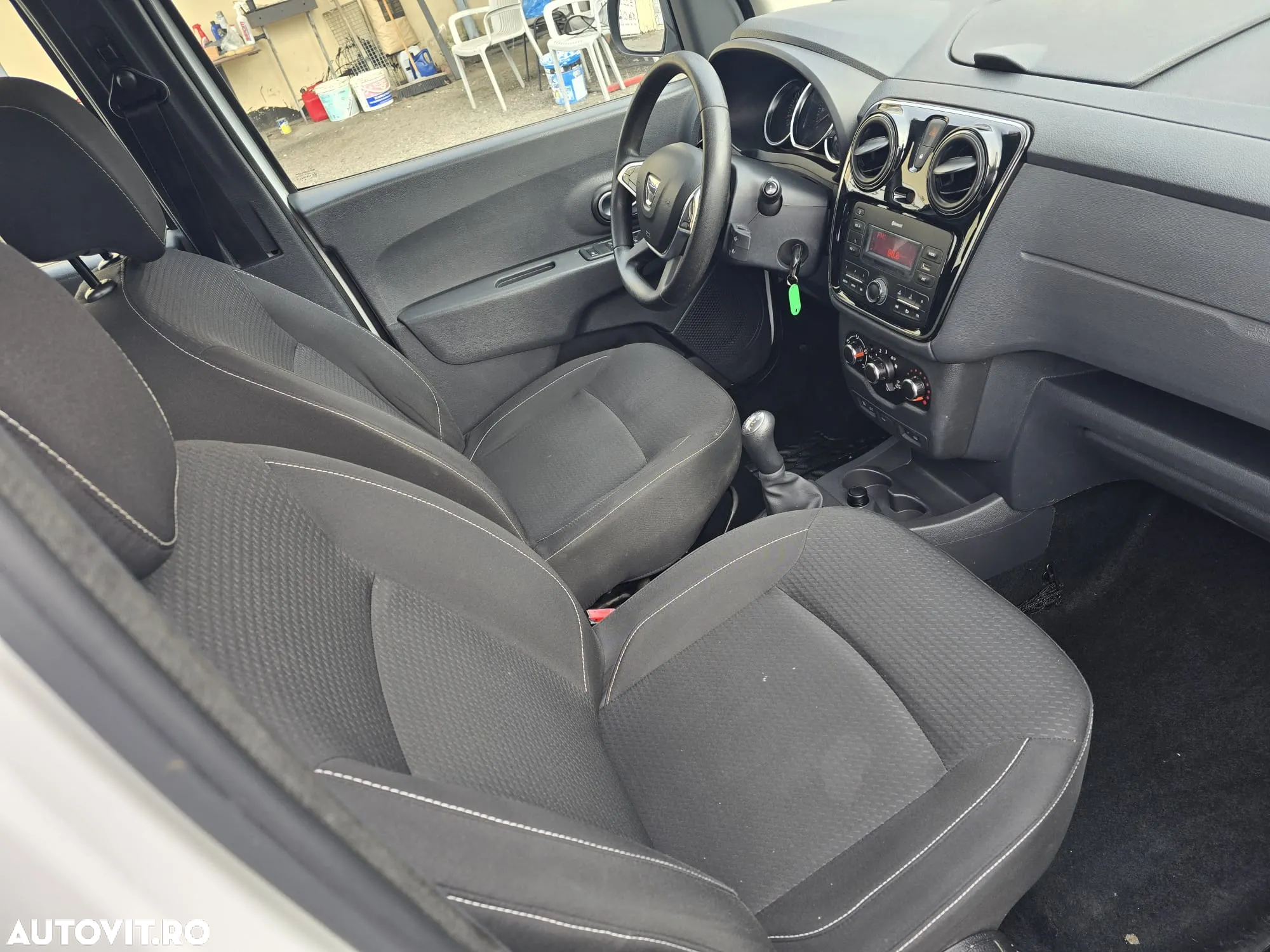 Dacia Lodgy 1.5 Blue dCi Laureate - 11