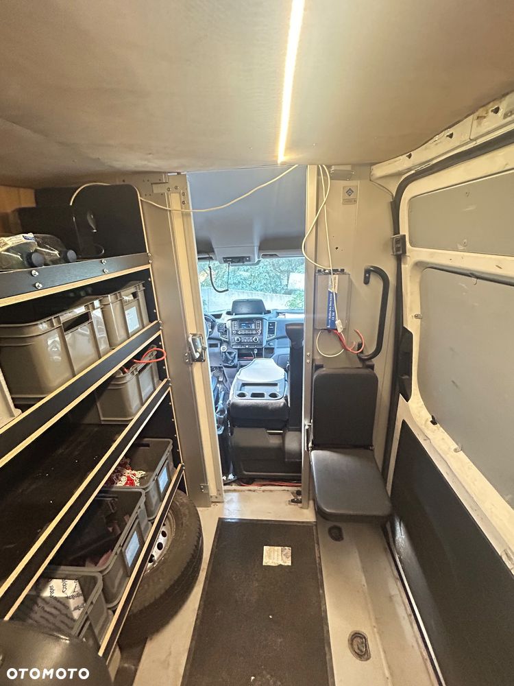 Hyundai H350 - 25