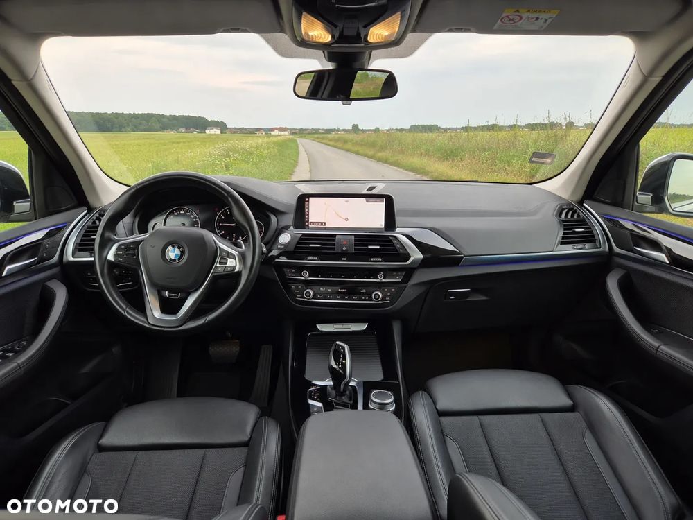 BMW X3 xDrive20i GPF xLine - 11