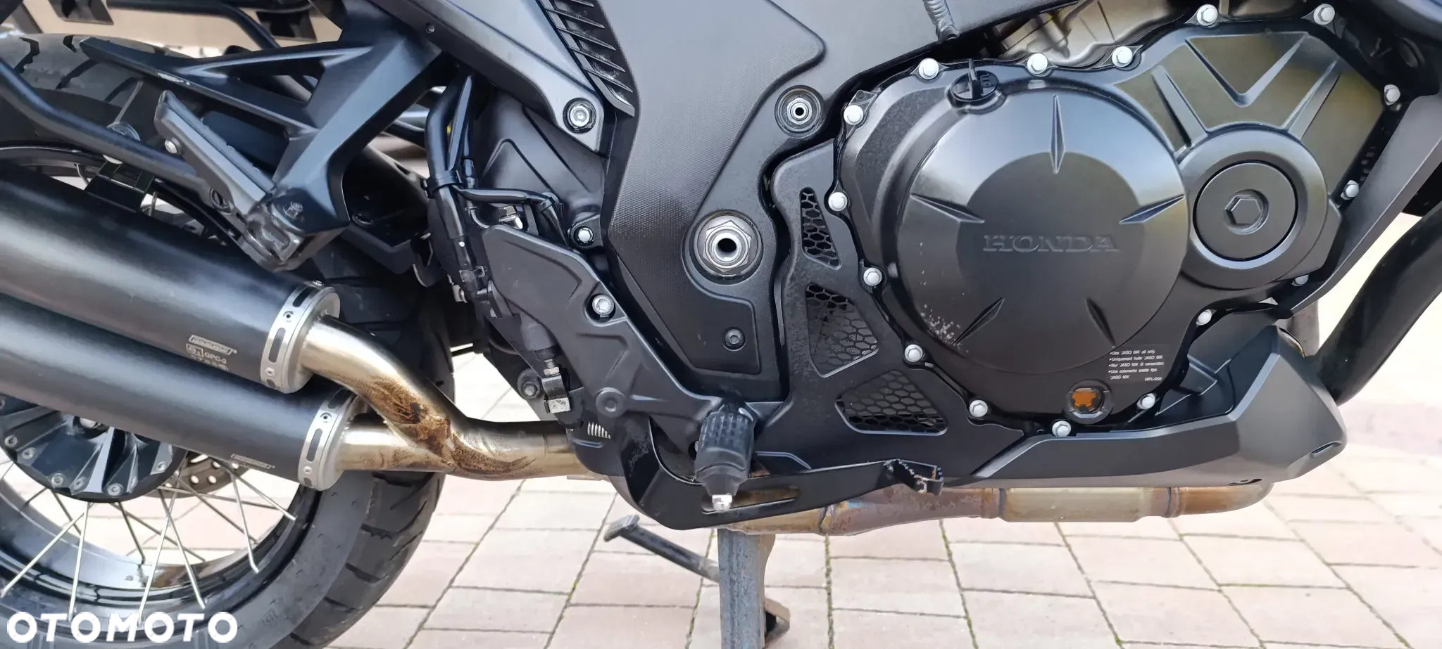 Honda VFR - 23