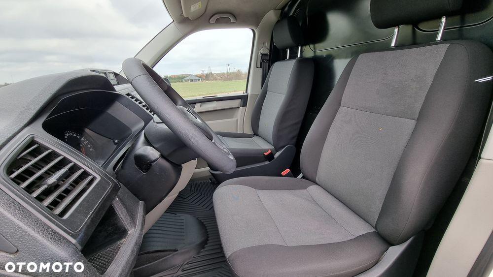 Volkswagen T6 - 12
