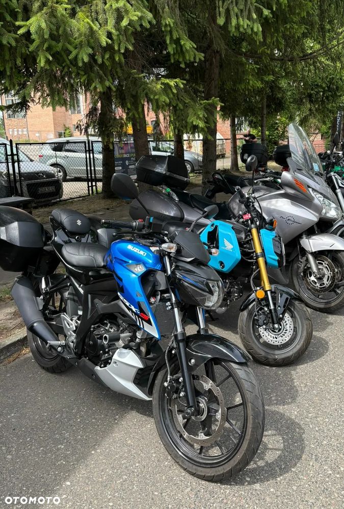 Suzuki GSX - 4