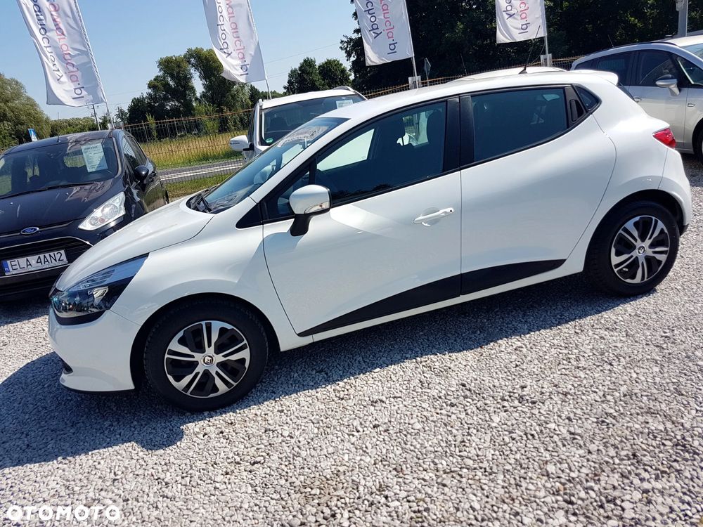 Renault Clio 1.2 16V 75 Life - 33