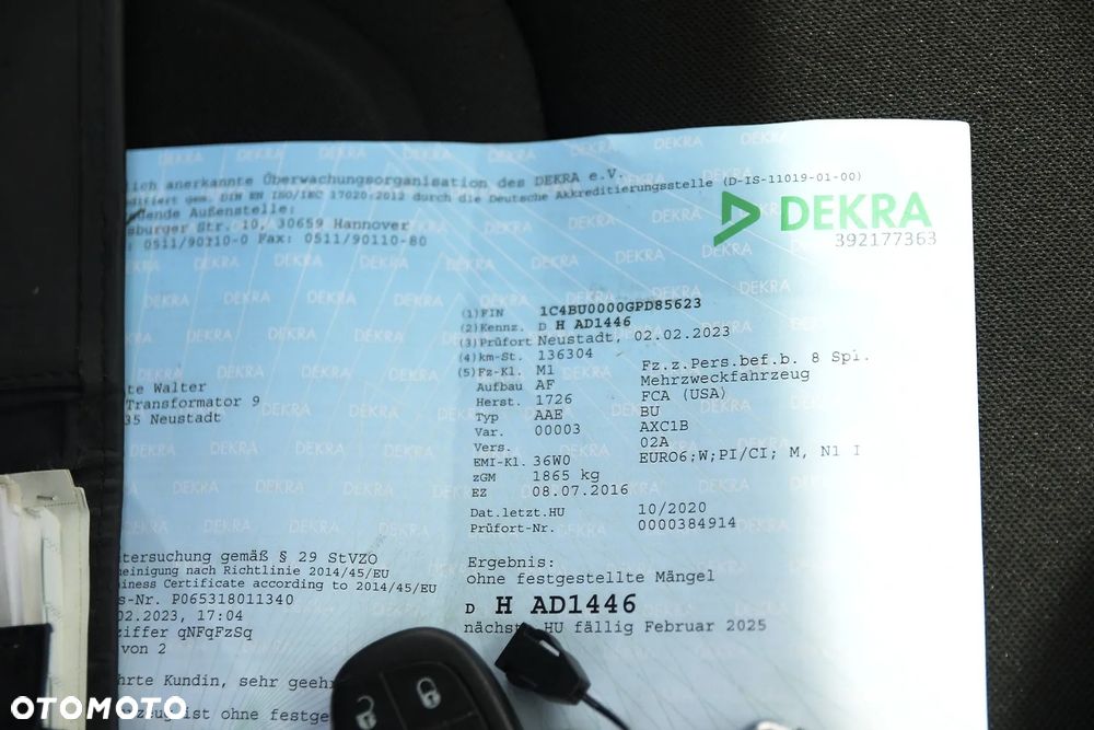 Jeep Renegade 1.4 MultiAir Limited - 40