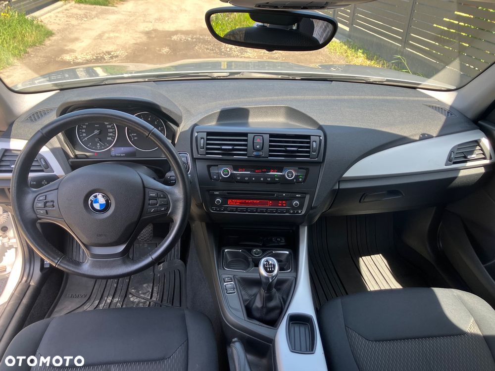 BMW Seria 1 118i Advantage - 10