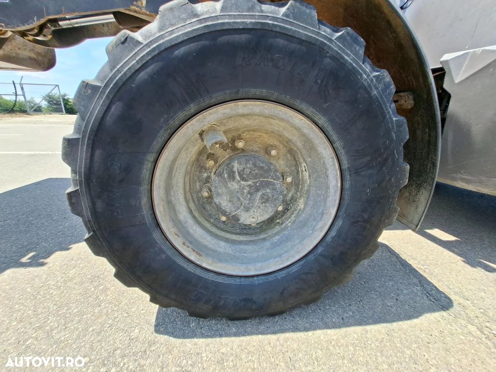 Hitachi ZW95-6C  4x4 - 16