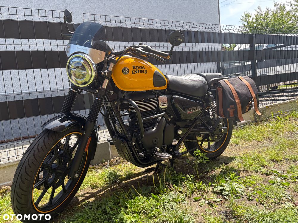 Royal Enfield Meteor - 1