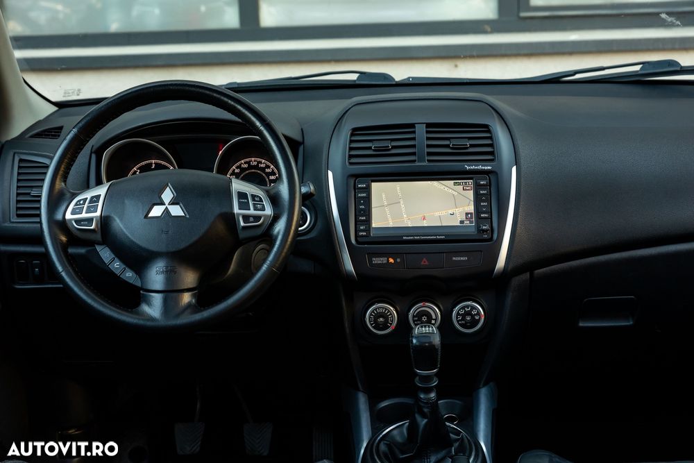 Mitsubishi ASX 1.8 DI-D 4WD Instyle - 10