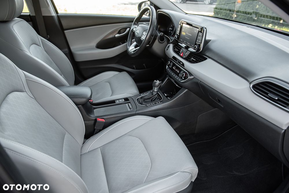 Hyundai i30 1.4 T-GDI DCT Premium - 35