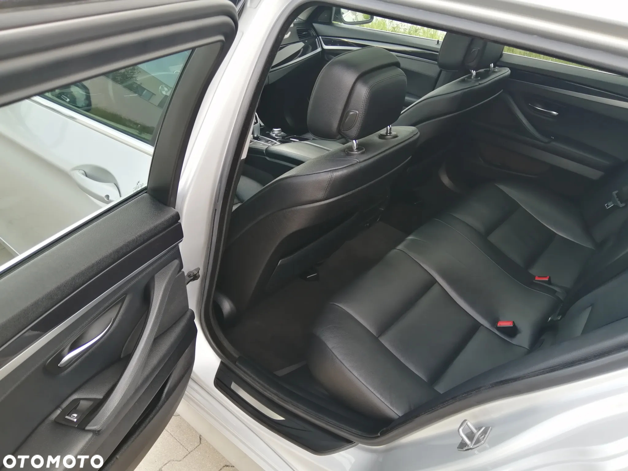 BMW Seria 5 525d xDrive - 19