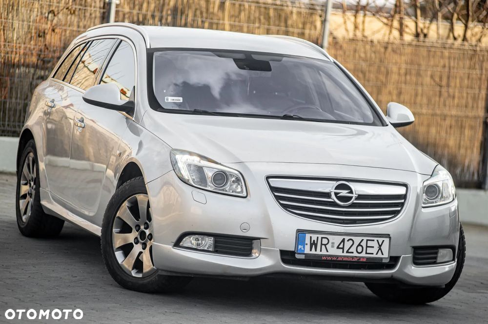 Opel Insignia - 1