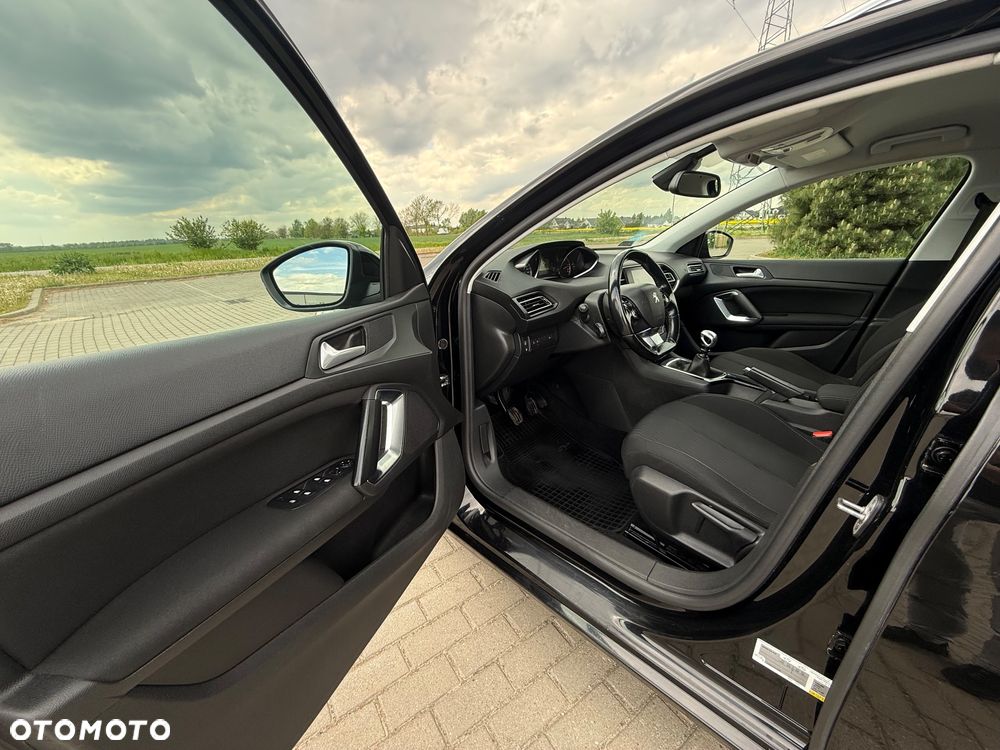 Peugeot 308 BlueHDi 120 Stop & Start Business-Line - 11