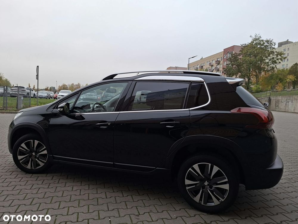 Peugeot 2008 1.6 BlueHDi Allure - 21