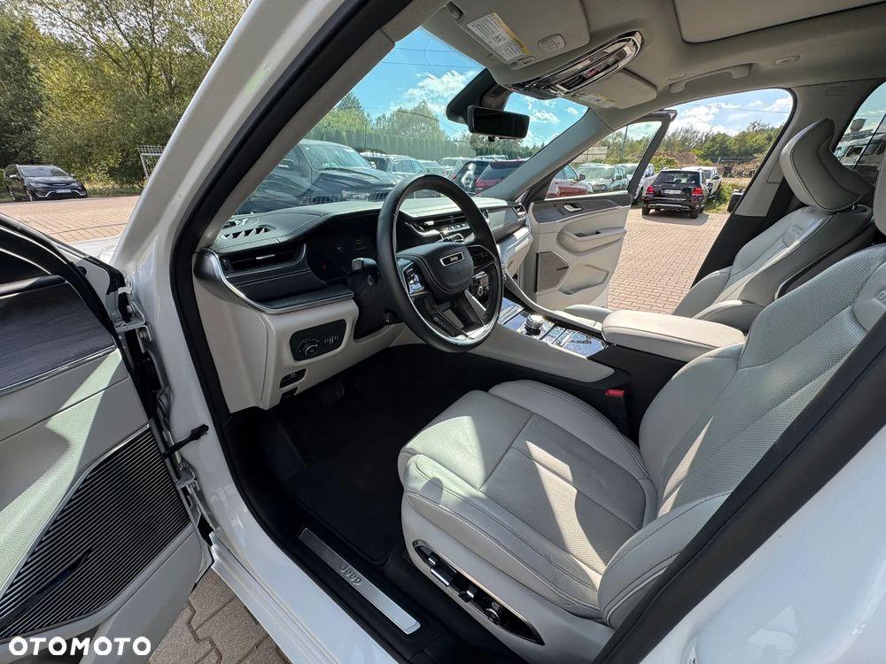 Jeep Grand Cherokee 3.6 V6 Overland - 21