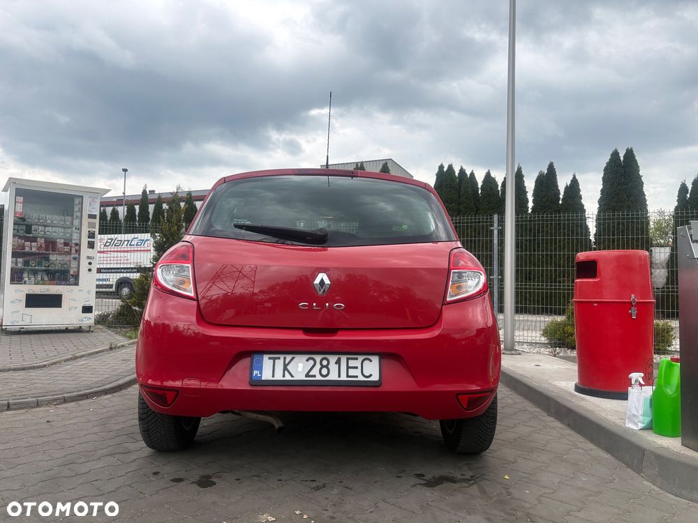 Renault Clio 1.2 16V 75 Dynamique - 6