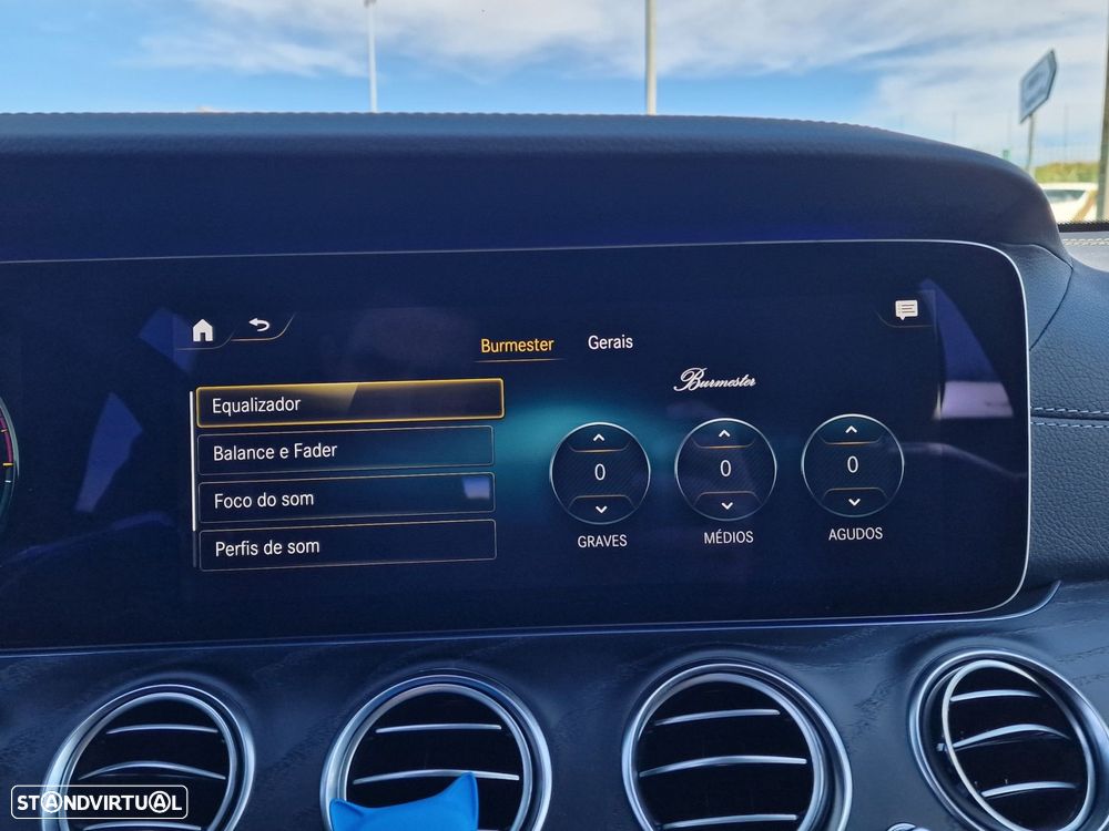 Mercedes-Benz E 300 de AMG Line - 48