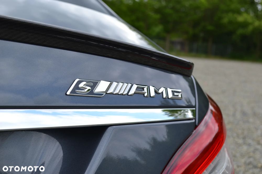 Mercedes-Benz CLS 63 AMG S 4-Matic - 29