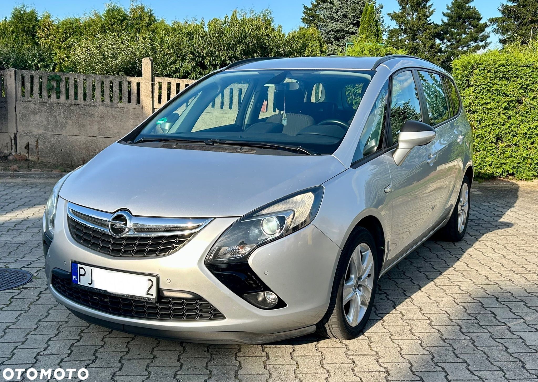 Opel Zafira Tourer 2.0 CDTI Edition - 1