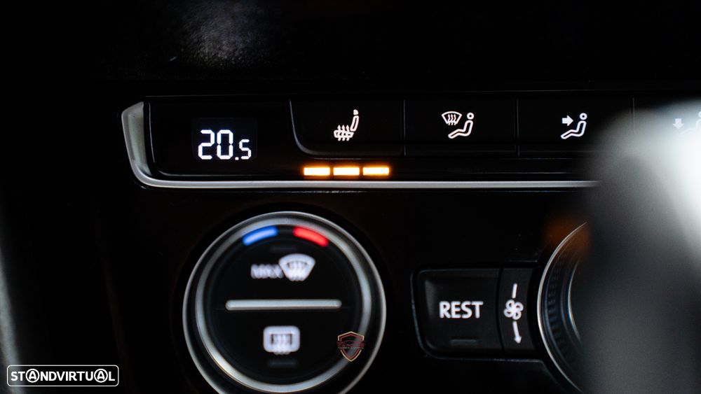 VW Arteon 2.0 TDI Elegance DSG - 37